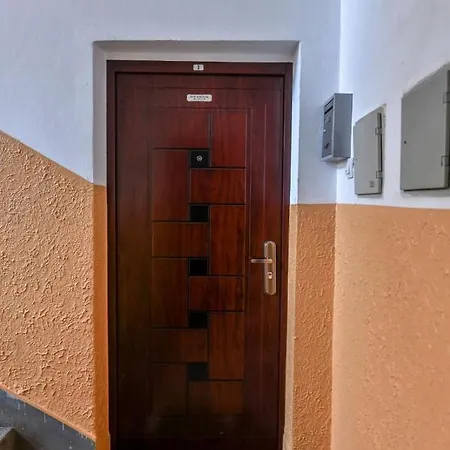 Bane Apartmani 3 Kraljevo Exterior photo